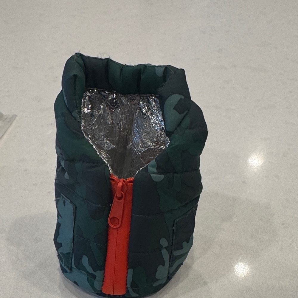 Insulated Camouflage Bottle Holder